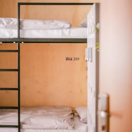 Schoendorf - Virtual Reception Hostel Bratislava