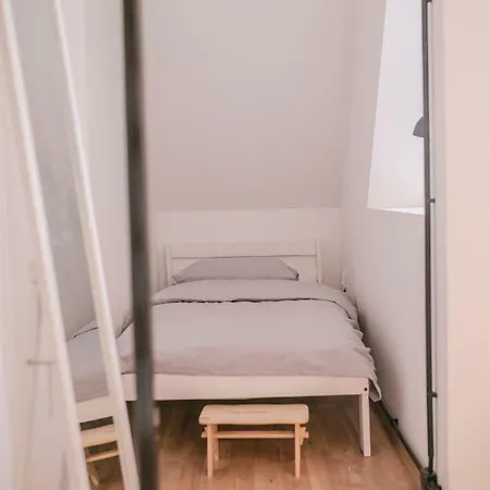 Hostel Schoendorf - Virtual Reception Bratislava