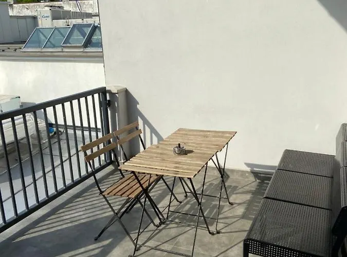 Schoendorf - Virtual Reception Hostel