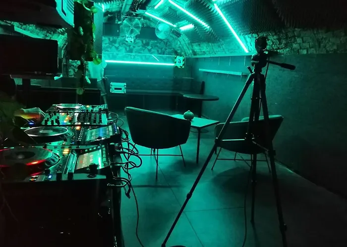 Schoendorf - Virtual Reception אכסניה *